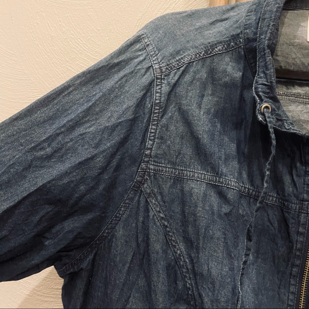 Torrid Chambray Utility Jacket - image 5